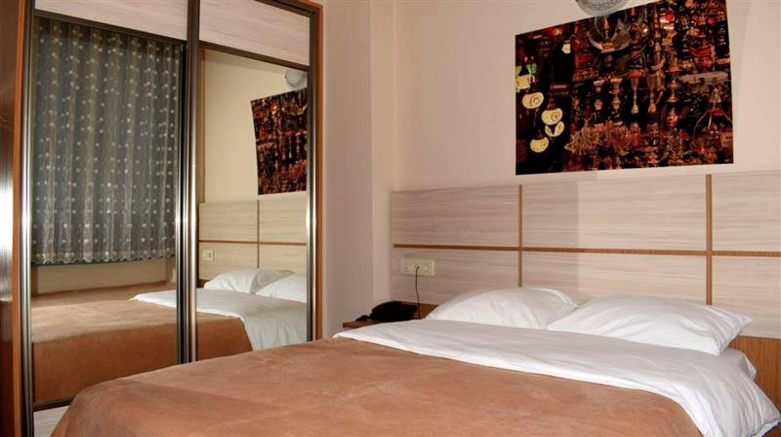 Royal Suites Besiktas Istanbul Exterior foto